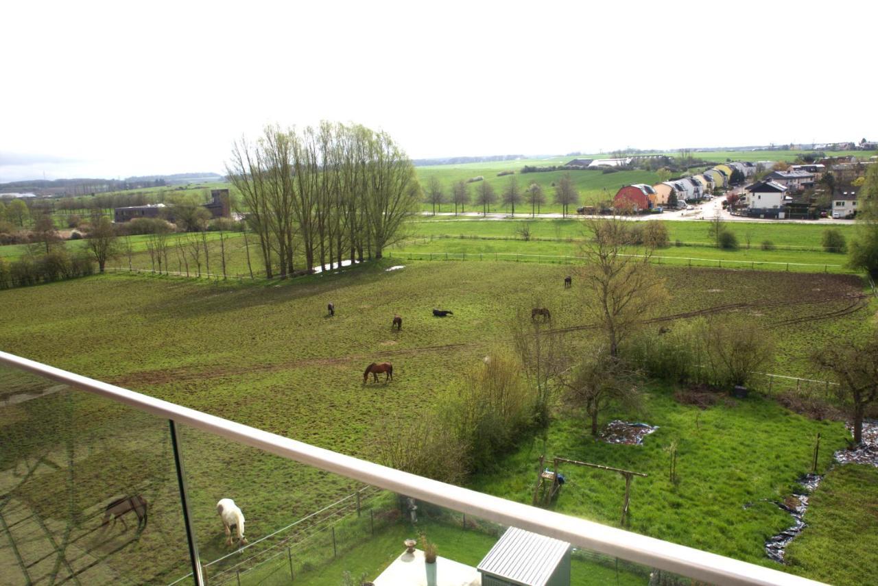 Peaceful Modern 2 Bedroom Penthouse With Nice View Hesperange Eksteriør bilde